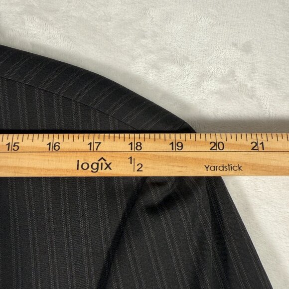 Hugo Boss Blazer Men Size 44R Gray Striped Colombo Pasolini Movie US 100% Wool - Picture 6 of 14